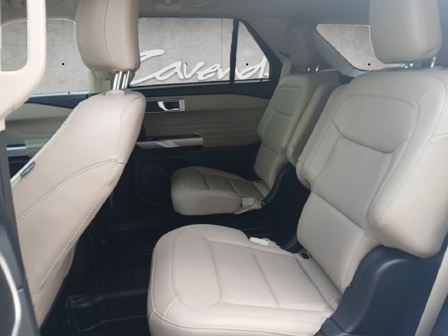 Certified 2023 Ford Explorer XLT w/ Equipment Group 202A RWD image 23