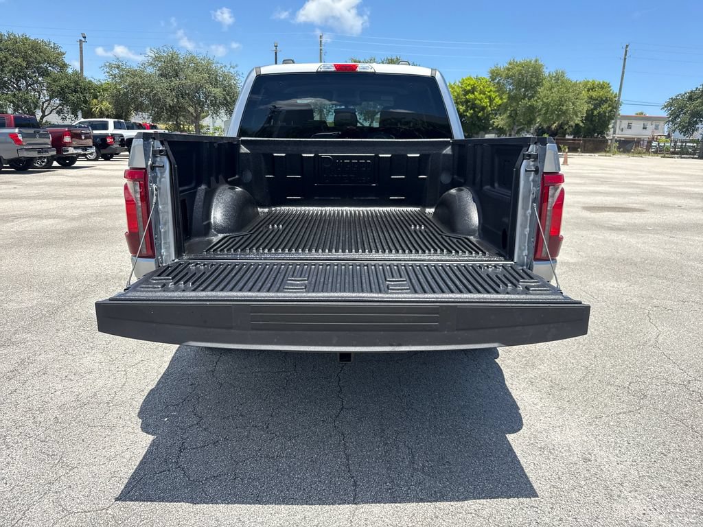 Certified 2025 Ford F150 XLT w/ Equipment Group 301A Standard RWD image 29