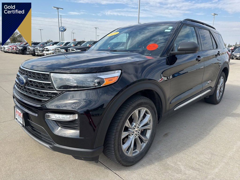 Certified 2022 Ford Explorer XLT w/ Equipment Group 202A