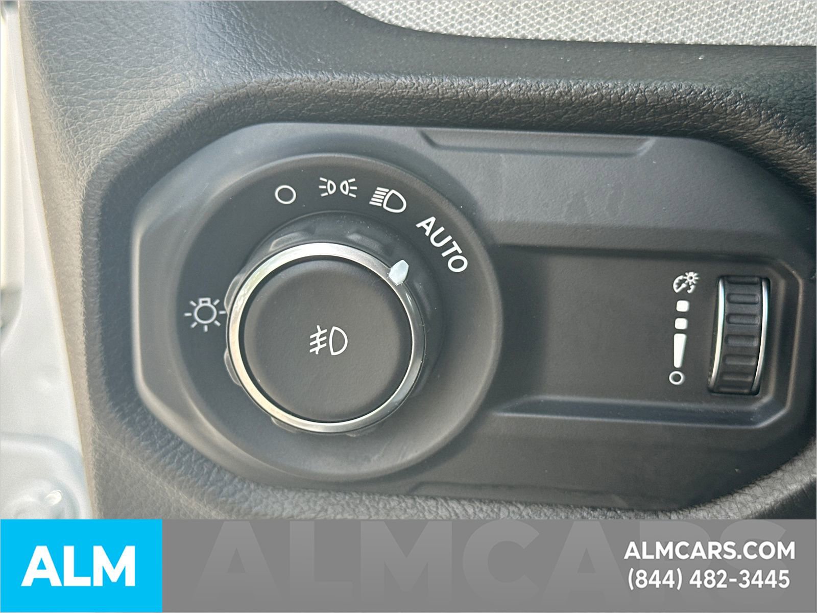 Used 2025 Jeep Wrangler Unlimited Sport AWD/4WD image 37