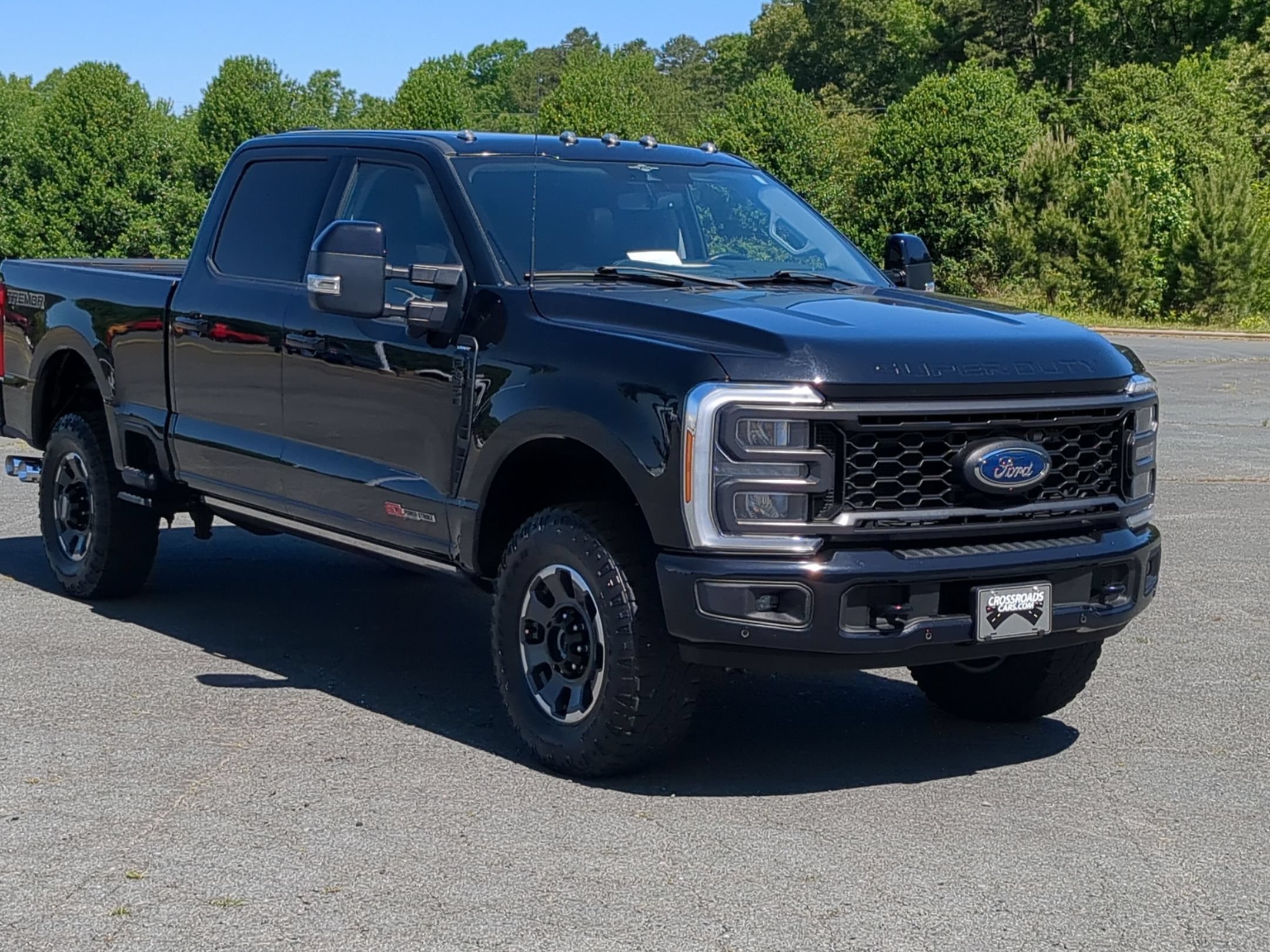 Certified 2023 Ford F250 Lariat w/ Lariat Ultimate Package AWD/4WD image 1