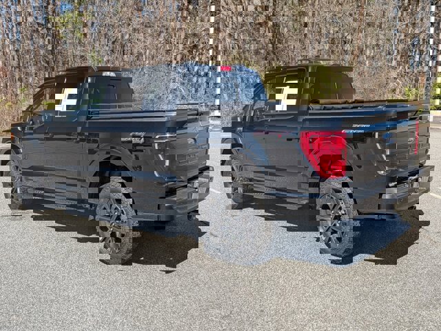 Certified 2022 Ford F150 XLT w/ Equipment Group 302A High image 6