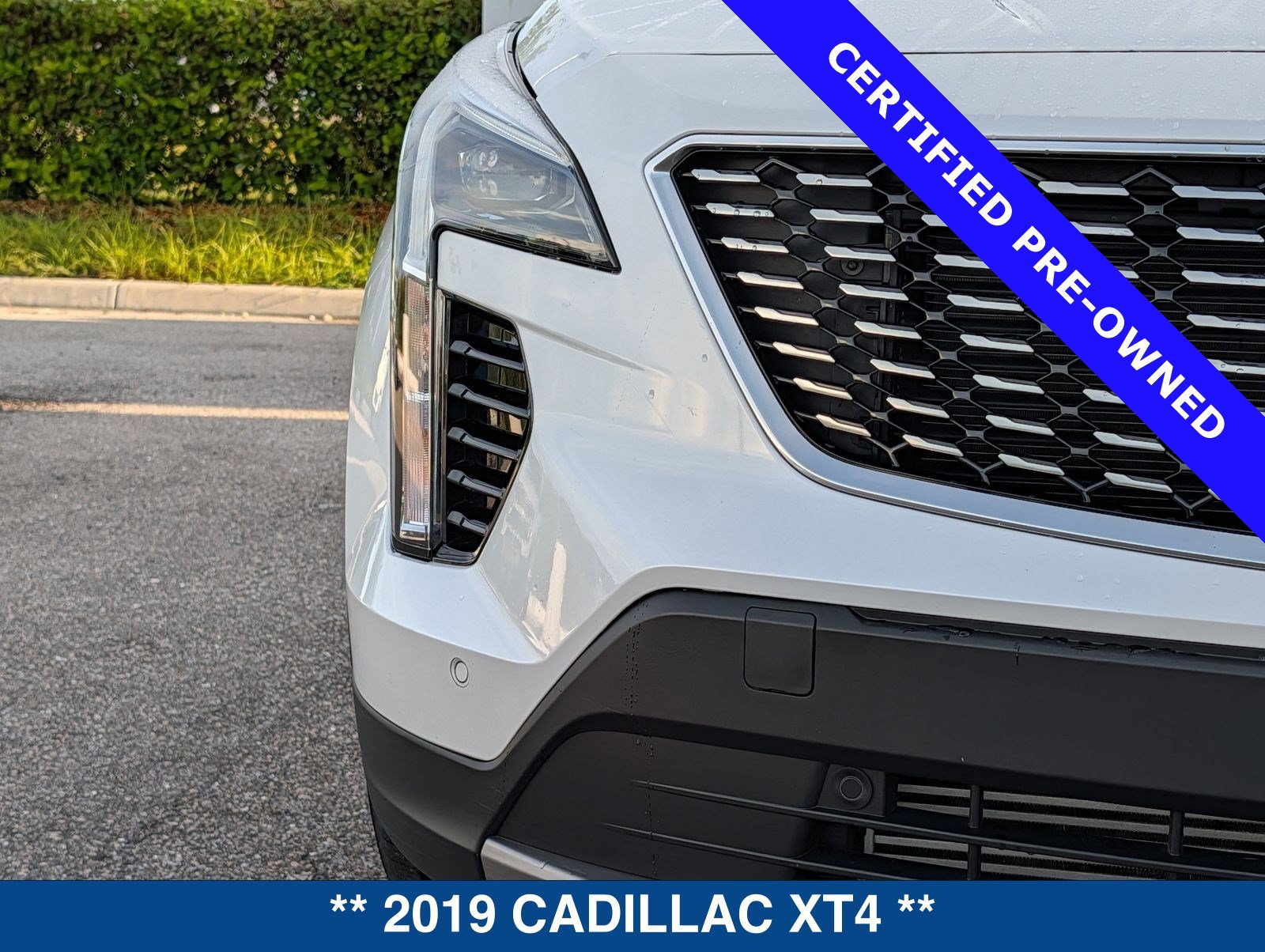 Used 2019 Cadillac XT4 Premium Luxury FWD image 10