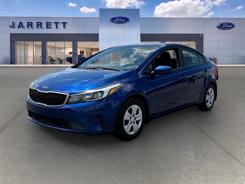 Used 2018 Kia Forte LX w/ LX Popular Package FWD image 3