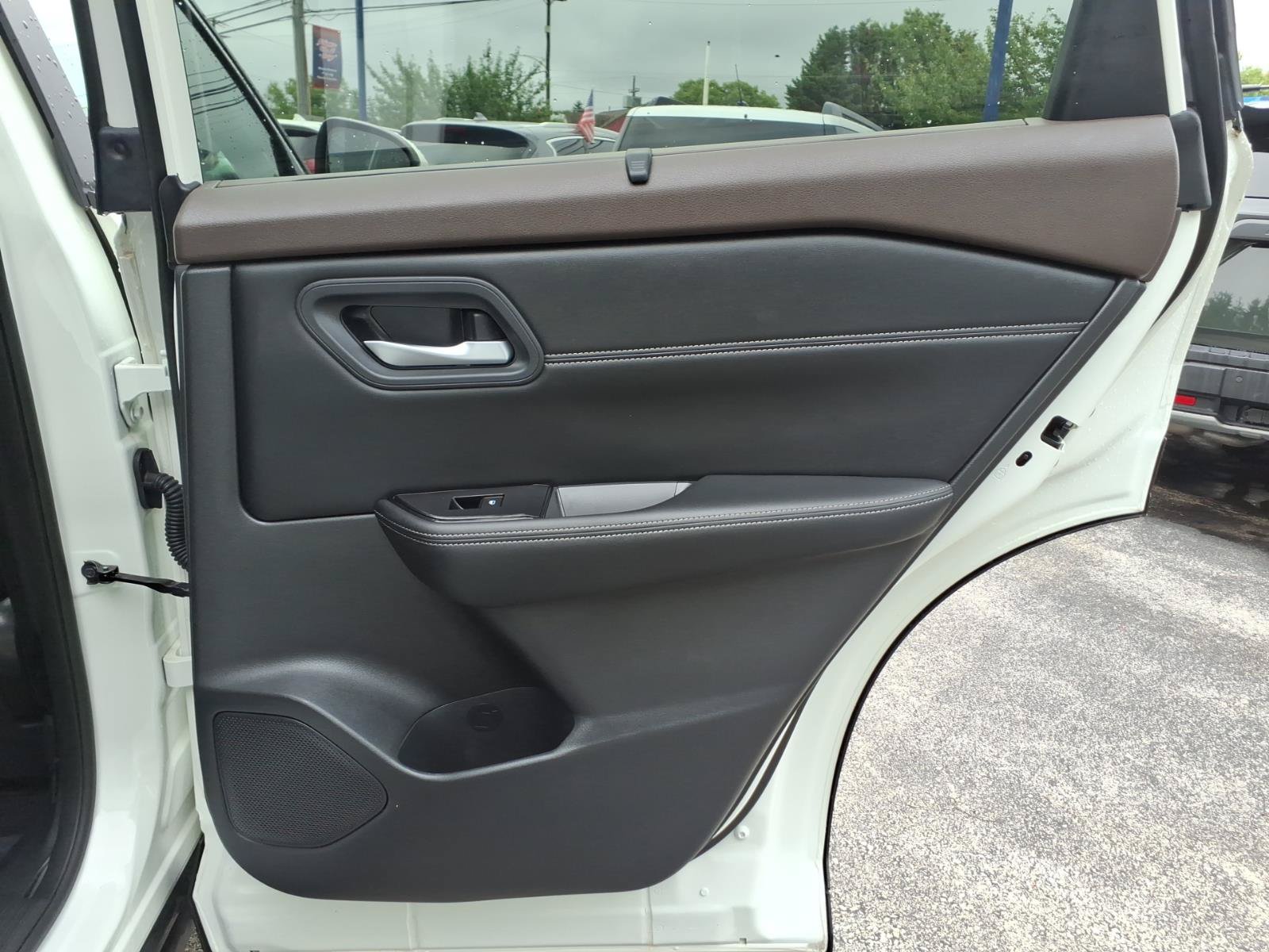 Used 2023 Nissan Rogue SV w/ SV Premium Package AWD/4WD image 28