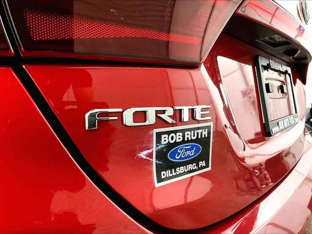 Used 2019 Kia Forte LXS FWD image 13