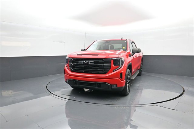 Used 2023 GMC Sierra 1500 Elevation image 3