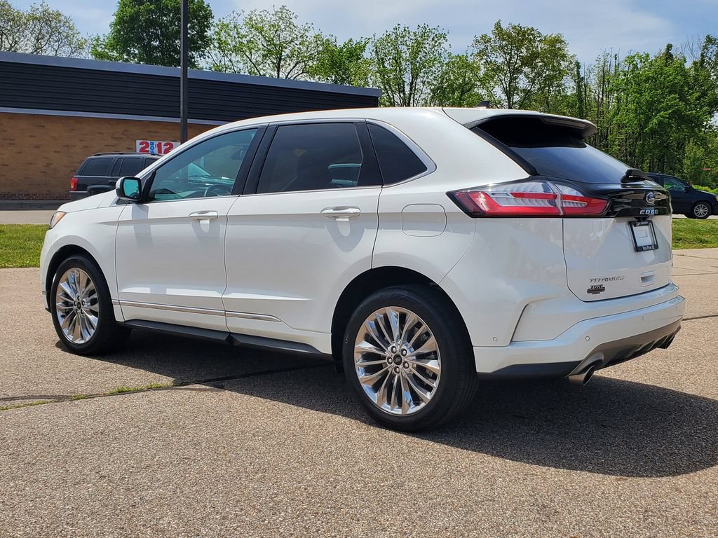 Certified 2023 Ford Edge Titanium w/ Equipment Group 301A AWD/4WD image 5