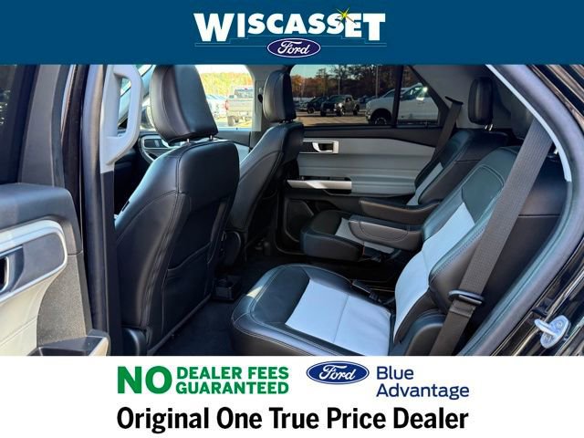 Certified 2022 Ford Explorer XLT w/ Equipment Group 202A image 12
