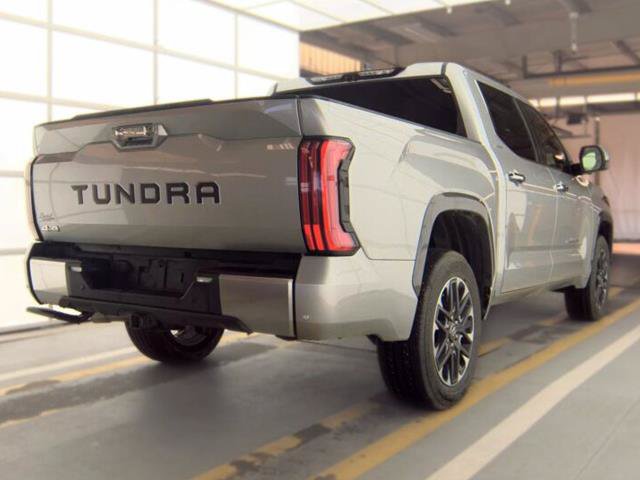 Used 2025 Toyota Tundra Limited AWD/4WD image 2