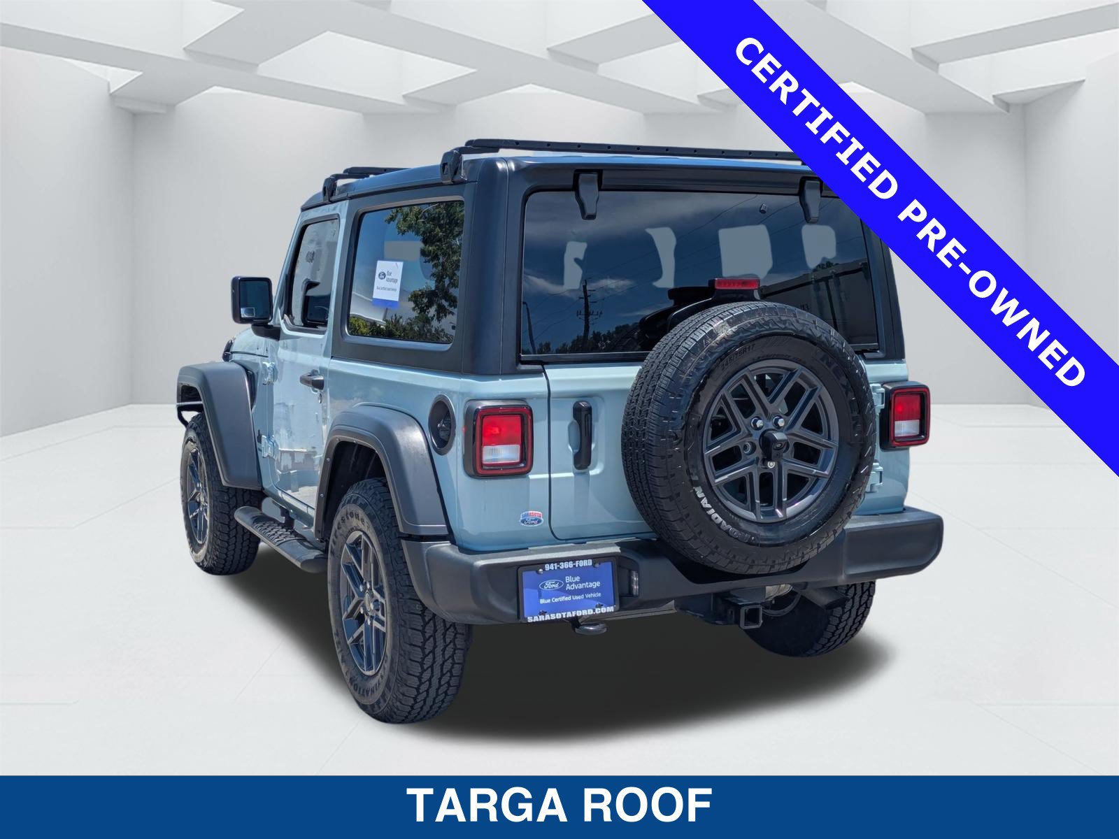 Used 2024 Jeep Wrangler Sport AWD/4WD image 6