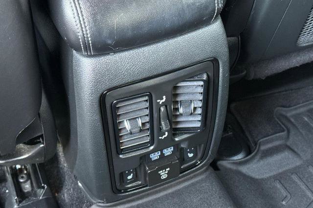 Used 2022 Dodge Durango GT image 34