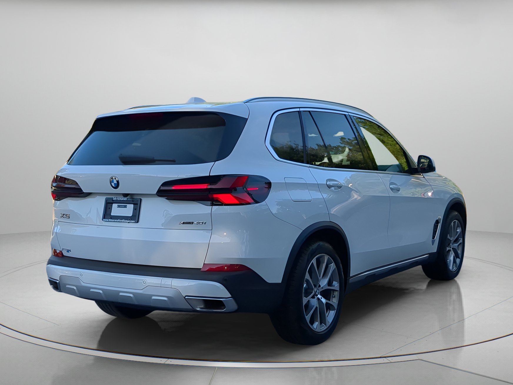 Used 2025 BMW X5 xDrive40i w/ Premium Package AWD/4WD image 40