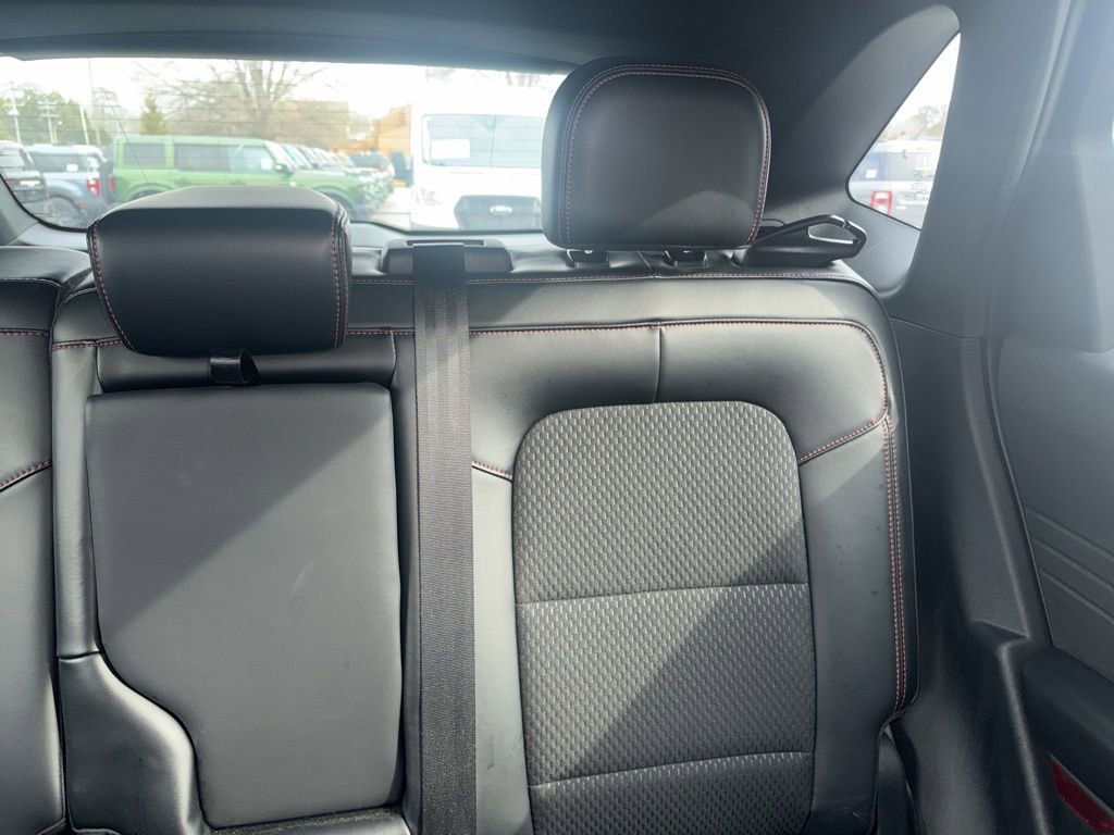 Certified 2025 Ford Escape ST-Line Select image 13