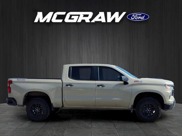 Used 2023 Chevrolet Silverado 1500 Custom Trail Boss AWD/4WD image 6