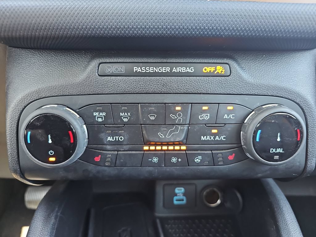 Certified 2022 Ford Bronco Sport Outer Banks w/ Tech Package AWD/4WD image 21