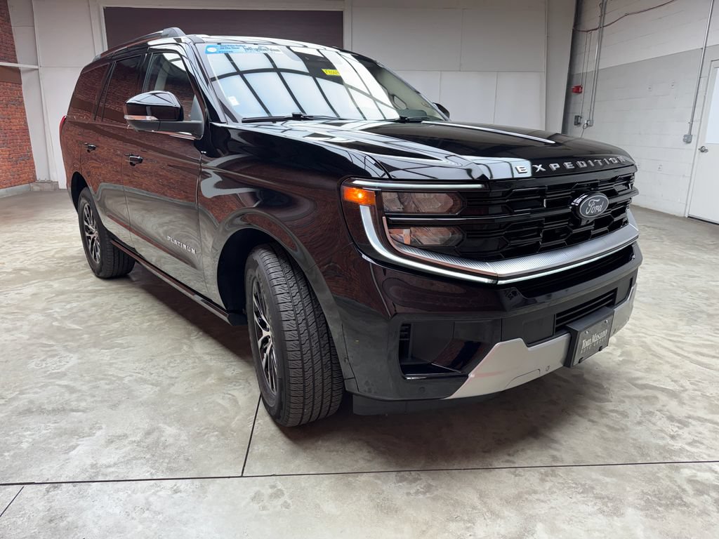 Certified 2025 Ford Expedition Platinum AWD/4WD image 7