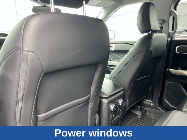 Certified 2022 Ford Explorer XLT w/ Equipment Group 202A AWD/4WD image 22