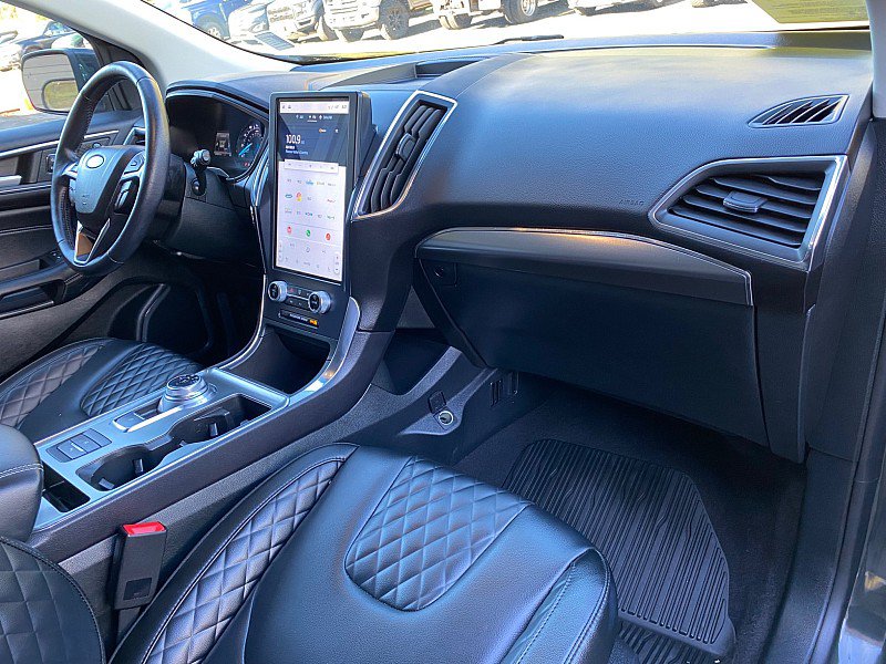 Certified 2023 Ford Edge Titanium AWD/4WD image 28