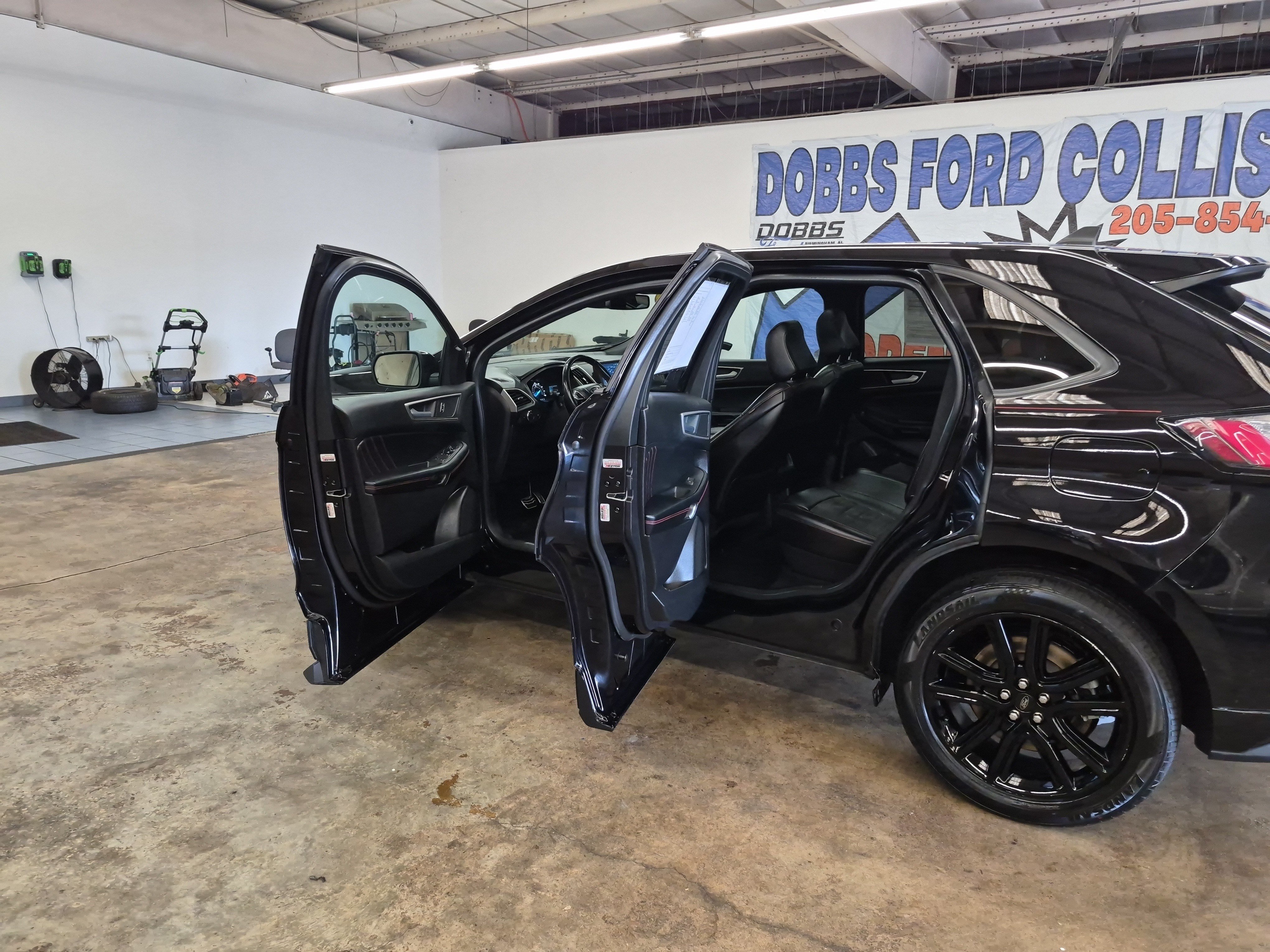 Certified 2022 Ford Edge ST-Line AWD/4WD image 15