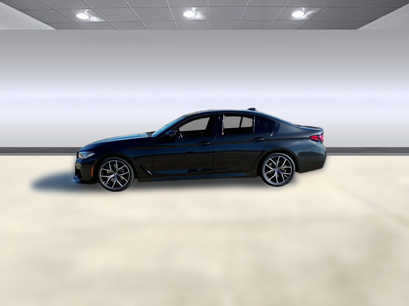 Used 2023 BMW 530i 530i w/ M Sport Package image 2