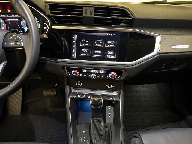 Used 2022 Audi Q3 2.0T Premium Plus w/ Premium Plus Package image 25