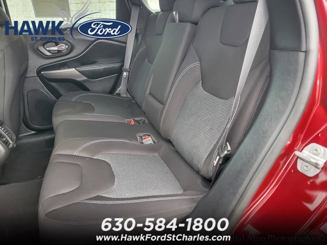 Used 2021 Jeep Cherokee Latitude image 9