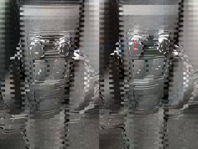 Certified 2022 Ford Explorer XLT w/ Equipment Group 202A image 31