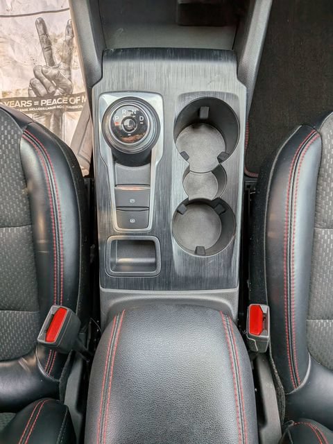 Certified 2023 Ford Escape ST-Line w/ Tech Pack #1 AWD/4WD image 13