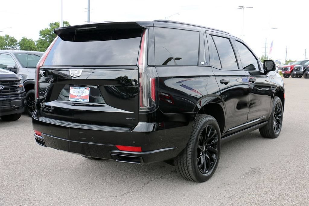 Used 2023 Cadillac Escalade Sport w/ LPO, ONYX Package AWD/4WD image 5