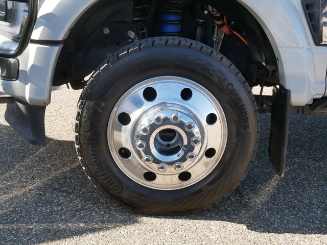 Certified 2025 Ford F450 Platinum w/ Platinum Plus Package AWD/4WD image 6