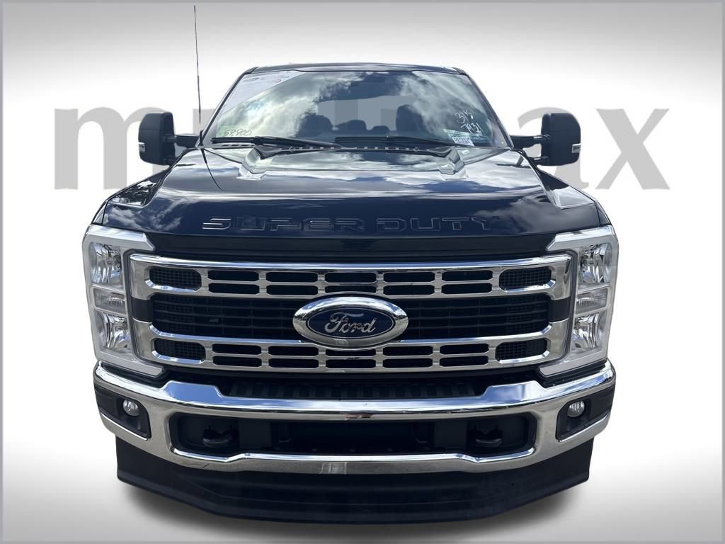 Certified 2024 Ford F250 XLT image 7