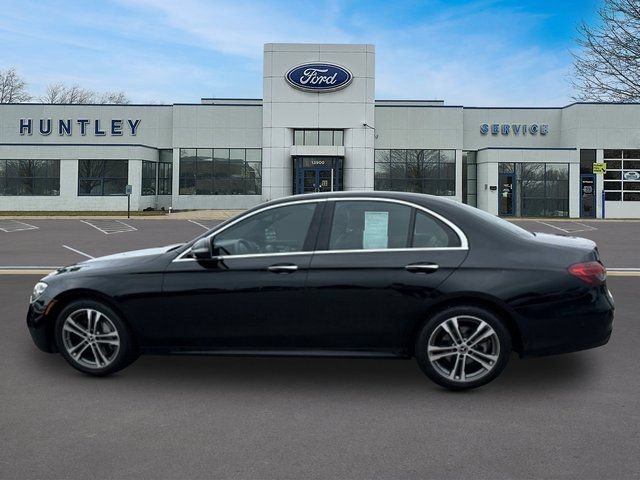 Used 2022 Mercedes-Benz E 350 4MATIC Sedan image 6