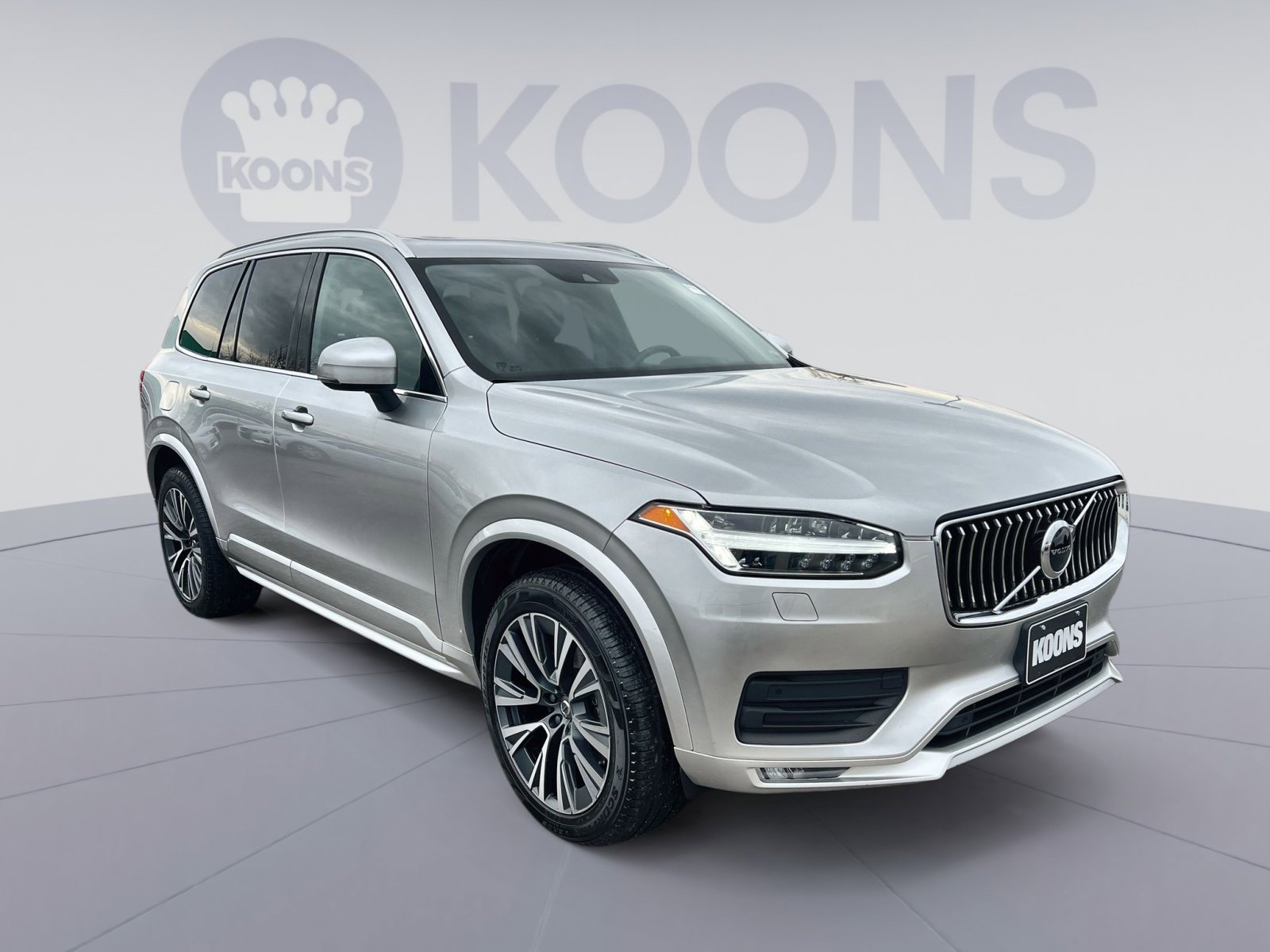 Used 2022 Volvo XC90 T6 Momentum w/ Climate Package image 10