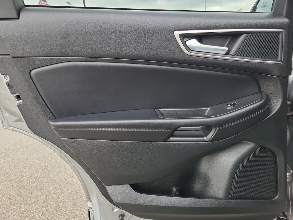 Certified 2023 Ford Edge SEL AWD/4WD image 10