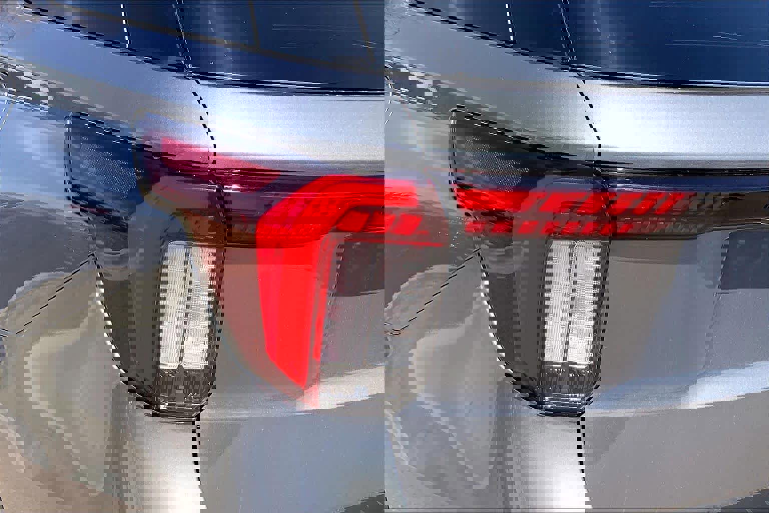 Certified 2026 Ford Explorer ST w/ Sun And Sound Package image 29