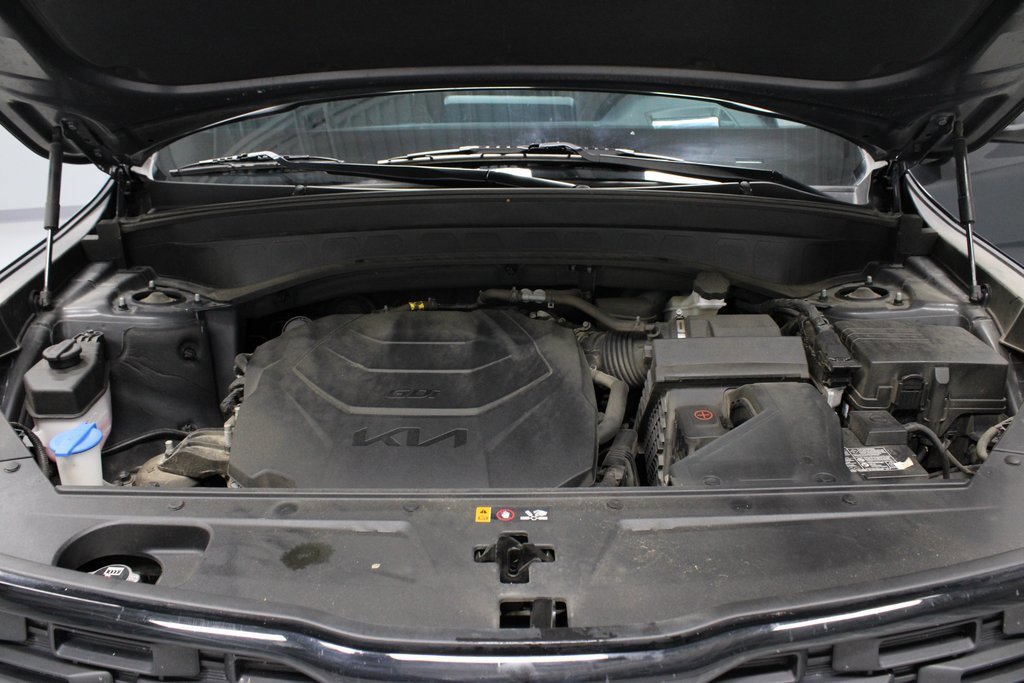 Used 2022 Kia Telluride SX w/ SX Prestige Package image 15