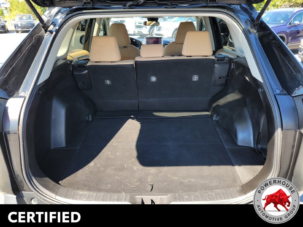 Used 2024 Toyota RAV4 LE FWD image 14