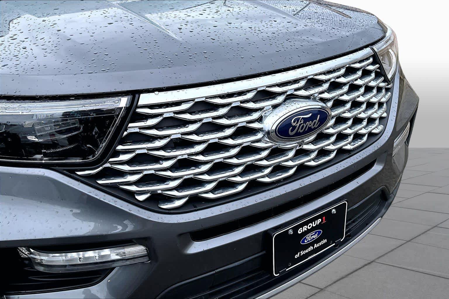 Certified 2021 Ford Explorer Platinum w/ Equipment Group 601A AWD/4WD image 30