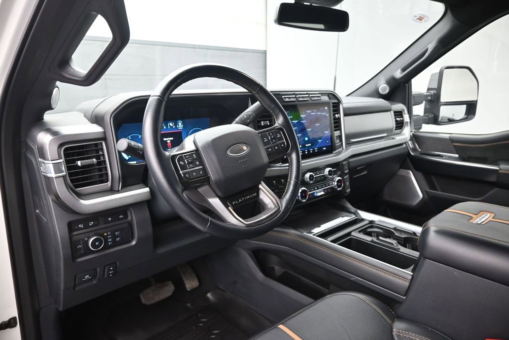 Certified 2024 Ford F250 Platinum AWD/4WD image 19