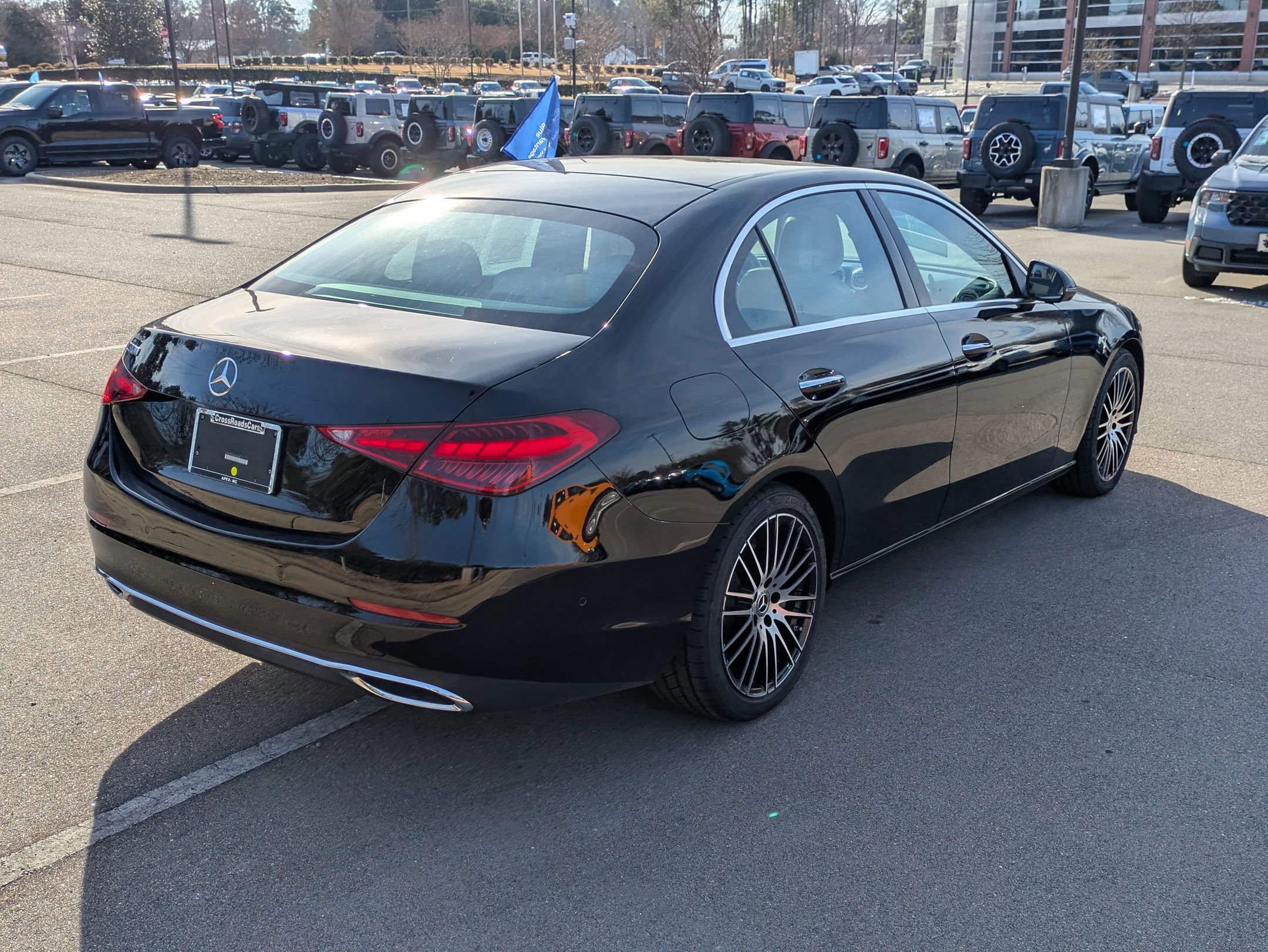 Used 2022 Mercedes-Benz C 300 Sedan image 6