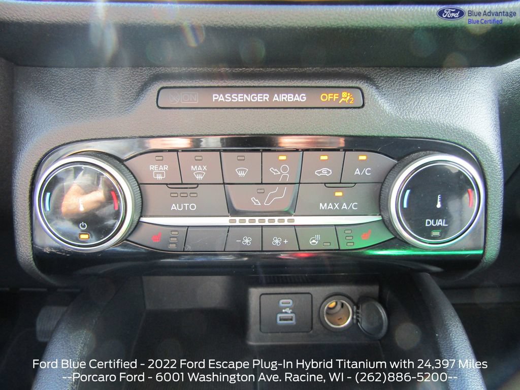 Certified 2022 Ford Escape Titanium FWD image 34