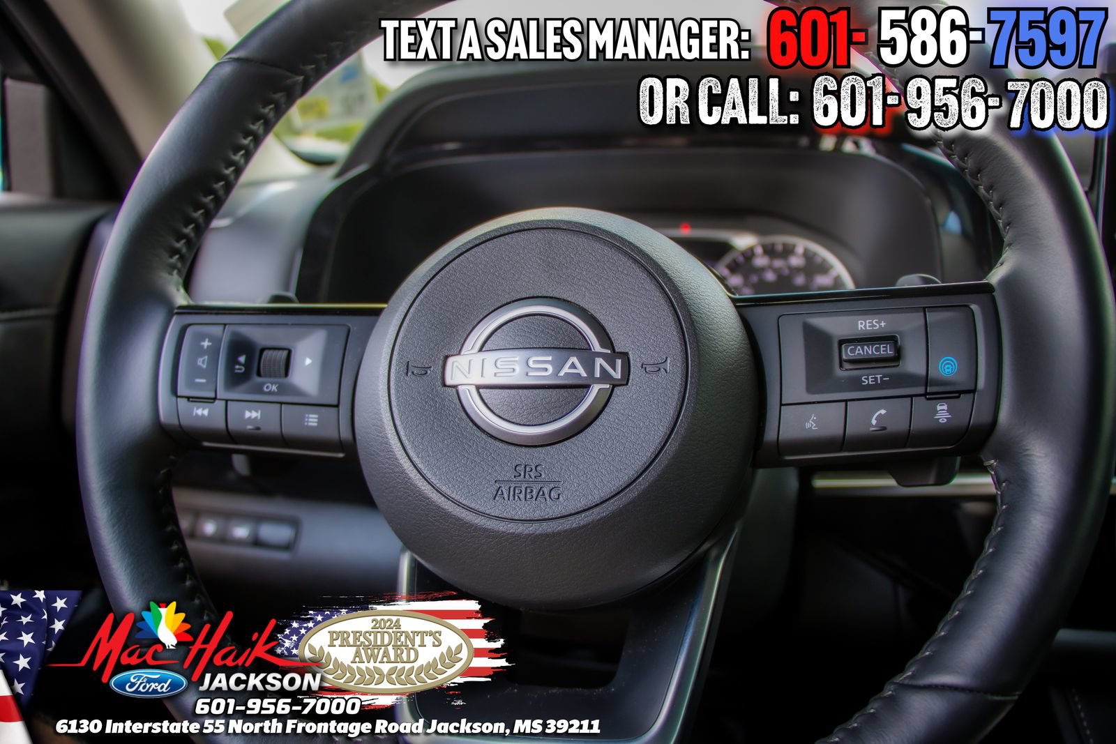 Used 2025 Nissan Pathfinder SL AWD/4WD image 14