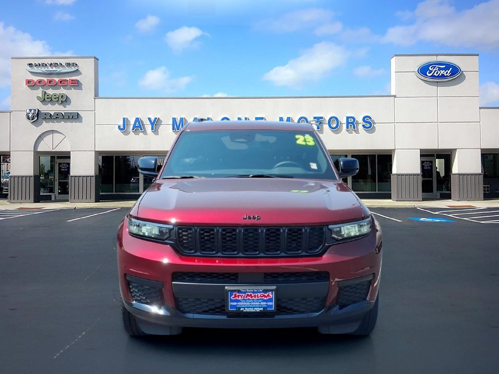 Used 2023 Jeep Grand Cherokee L Laredo AWD/4WD image 8