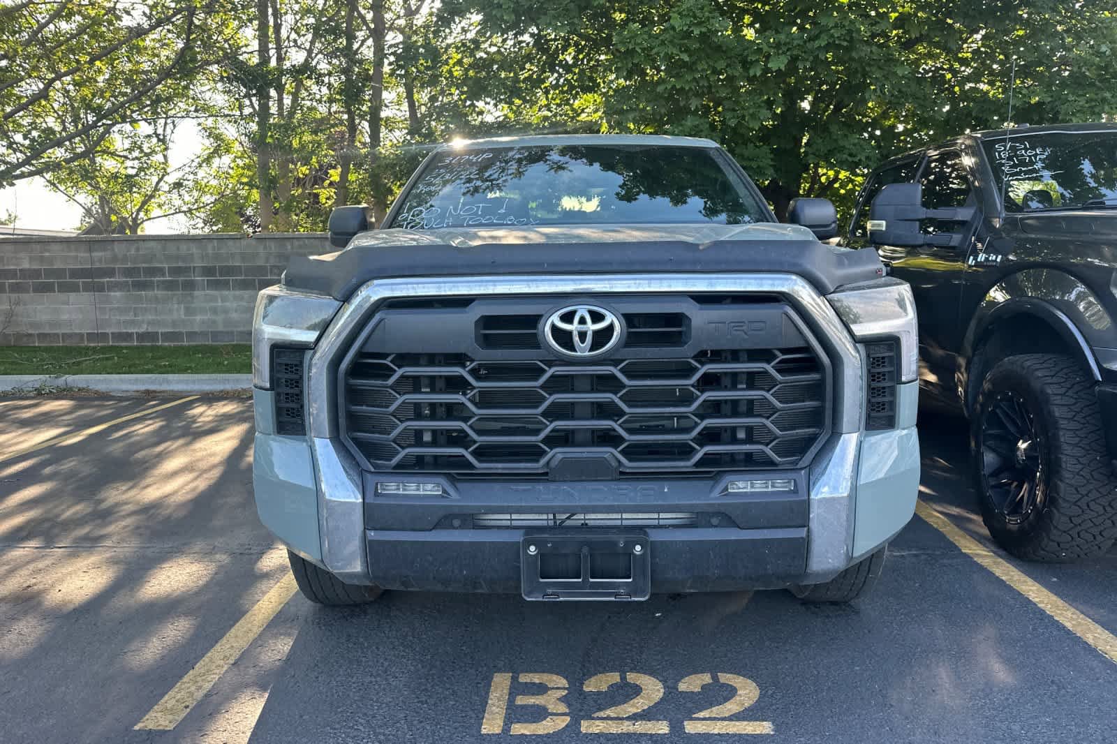 Used 2025 Toyota Tundra SR5 AWD/4WD image 2