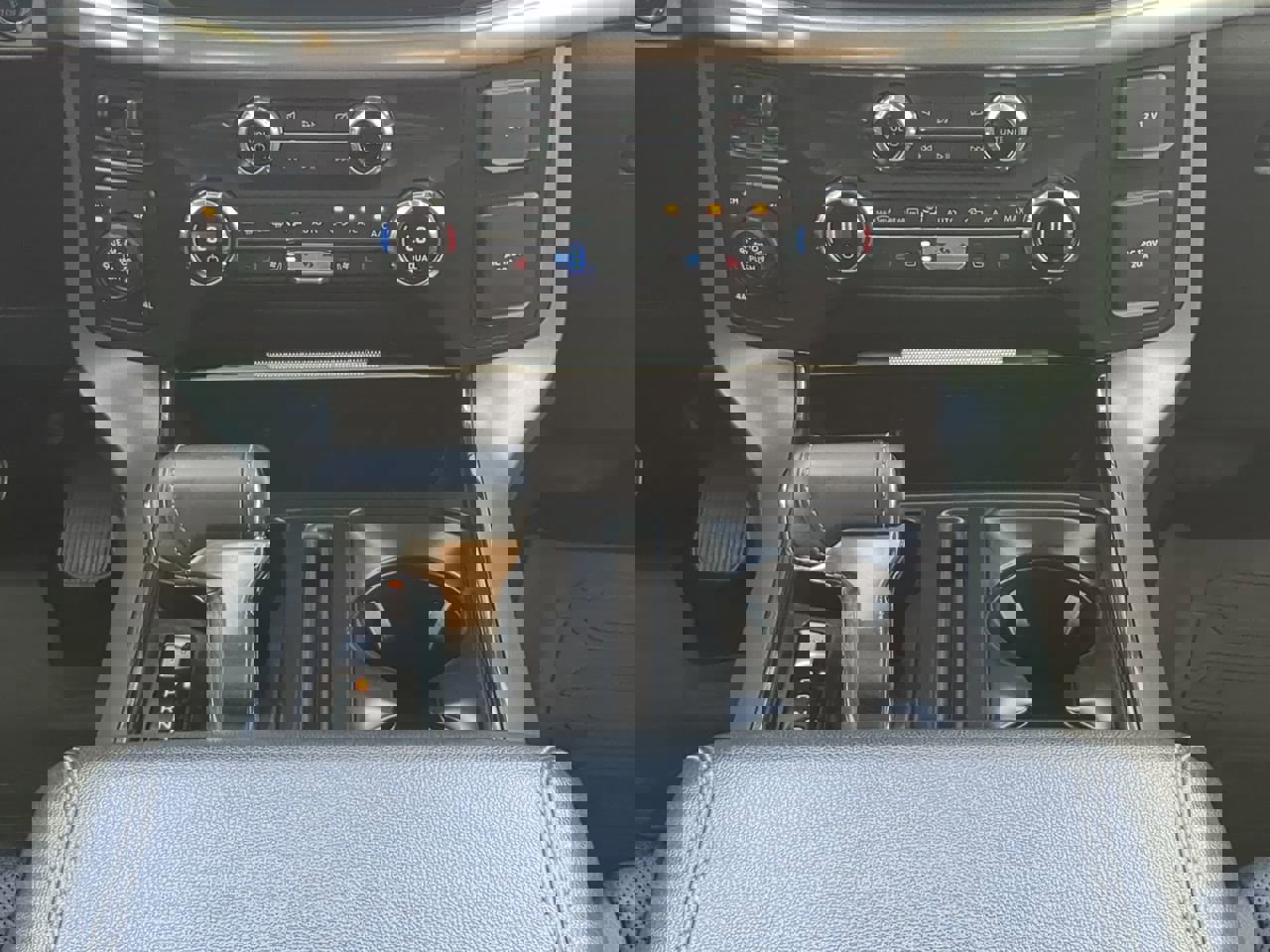 Certified 2022 Ford F150 Lariat image 17