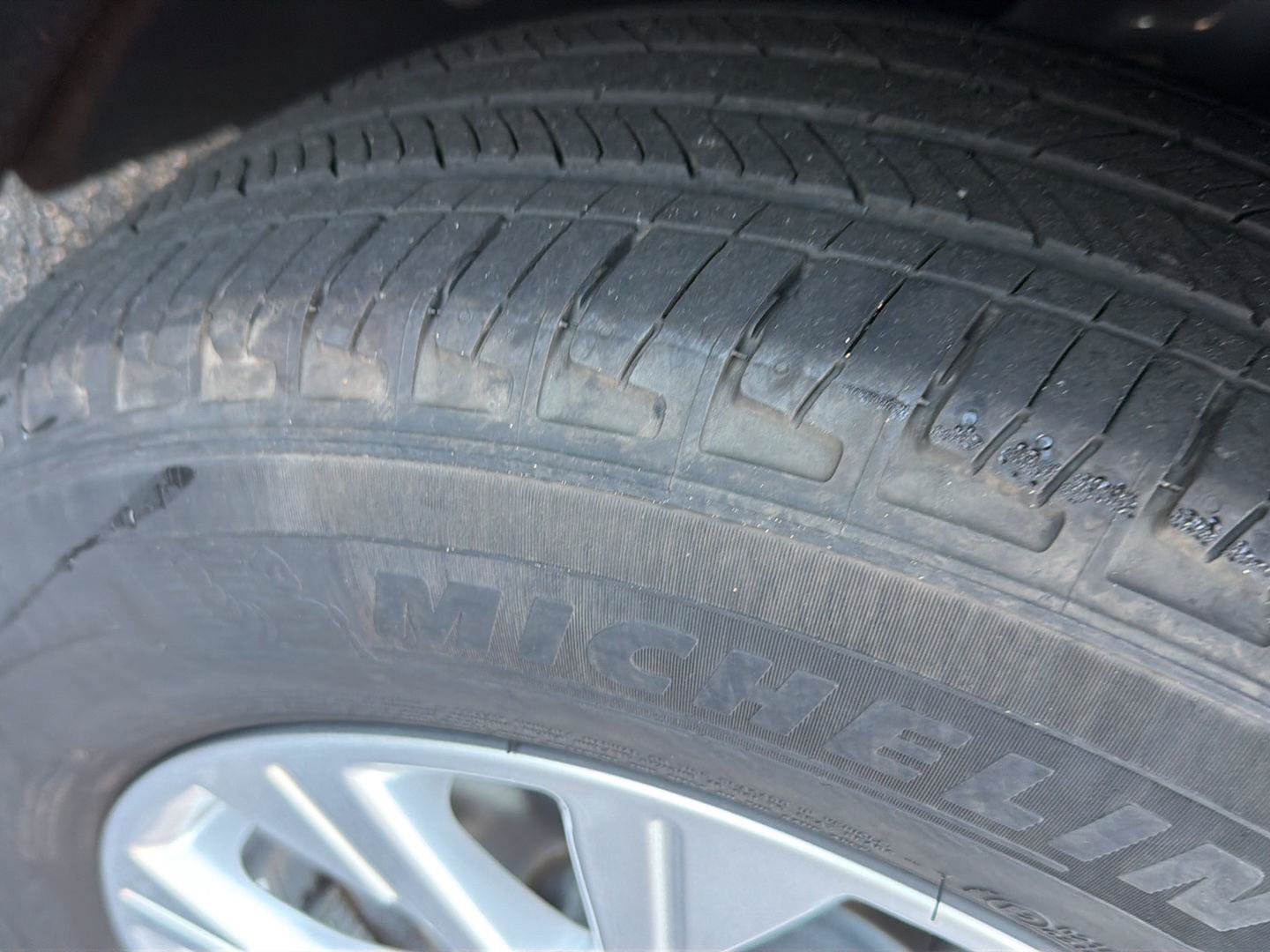 Certified 2025 Ford Escape Active FWD image 38