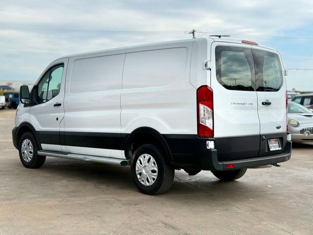 Certified 2024 Ford Transit 250 Base w/ Exterior Upgrade Package image 2