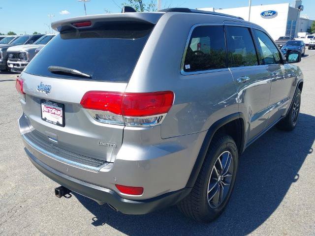 Used 2017 Jeep Grand Cherokee Limited AWD/4WD image 8