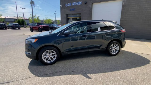 Certified 2023 Ford Edge SEL w/ Convenience Package AWD/4WD image 6